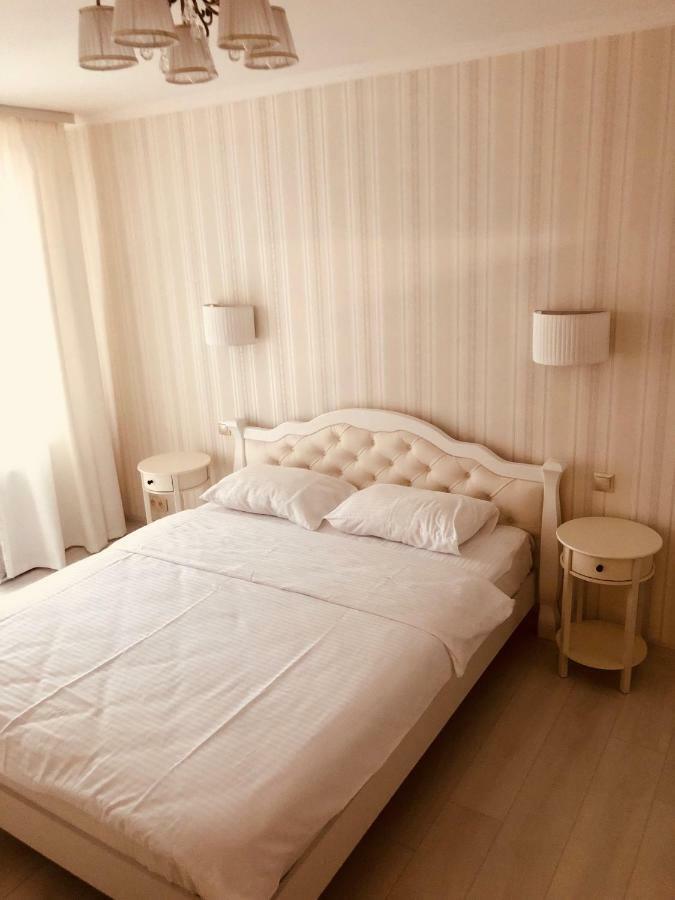 Classic Apartment Boryspilʼ Eksteriør billede