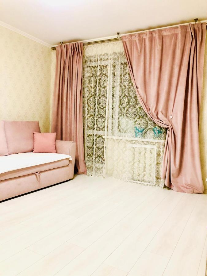 Classic Apartment Boryspilʼ Eksteriør billede